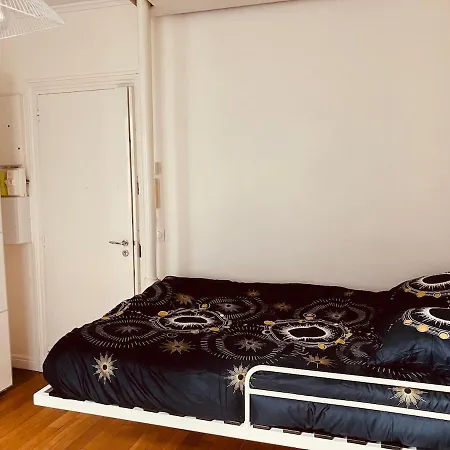 Apartment A 2min Du Metro *