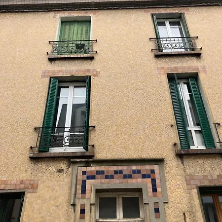 A 2min Du Metro Apartment Paris